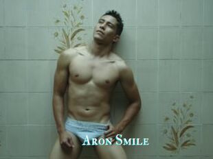 Aron_Smile