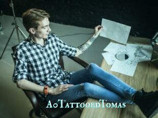 A0TattooedTomas