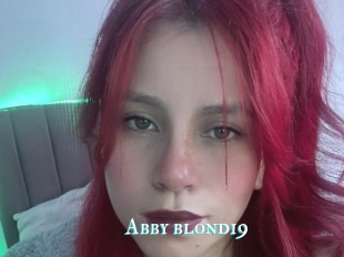 Abby_blond19