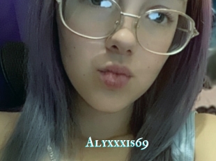 Alyxxxis69