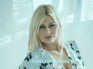 Ameliablondee