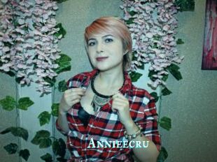Annieecru