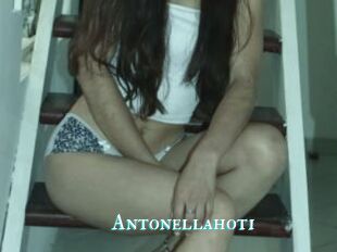Antonellahot1