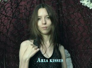 Aria_kisses