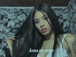 Ashley_hopp