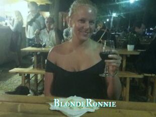BlondeRonnie