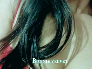 Bonnie_velvet