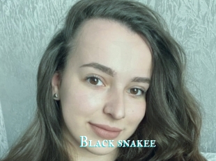 Black_snakee
