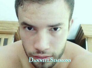Danniel_Simmons