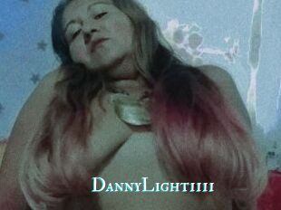 DannyLight1111