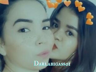 Darlabigass01