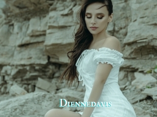 Diennedavis