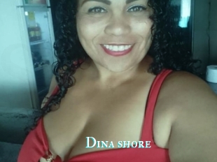 Dina_shore