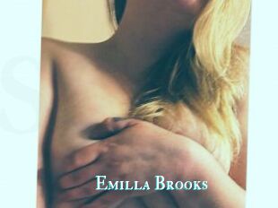 Emilla_Brooks