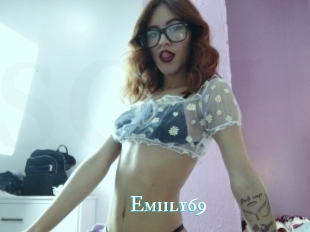 Emiily69
