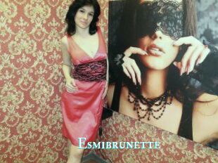 Esmibrunette