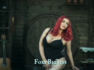 Foxy_BigTits_