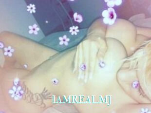 IAM_REALMJ