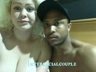 Interracial_couple_