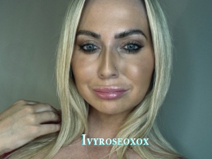 Ivyroseoxox