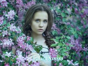 JulietKinski