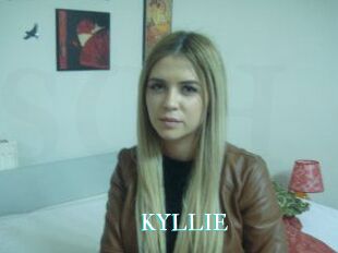 KYLLIE_