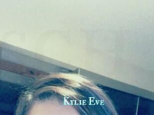 Kylie_Eve