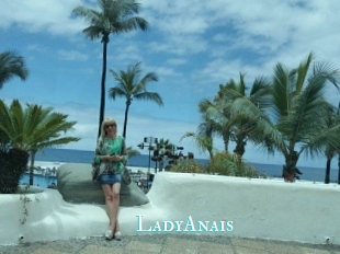 LadyAnais