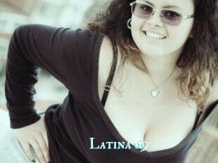 Latina_69