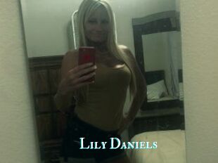 Lily_Daniels