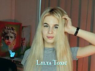 Lylya_Toxic