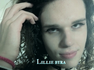 Lillie_byra