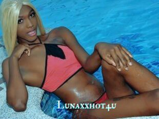 Lunaxxhot4u