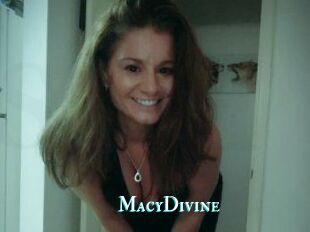 Macy_Divine
