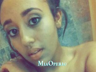 Mia_Operio