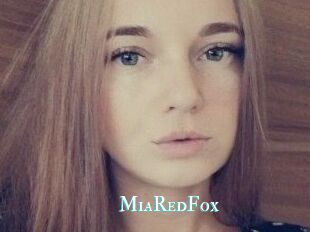 MiaRedFox