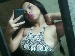 Mia_Coll