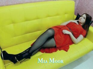 Mia_Moor
