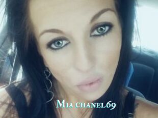 Mia_chanel69