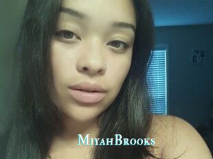 Miyah_Brooks