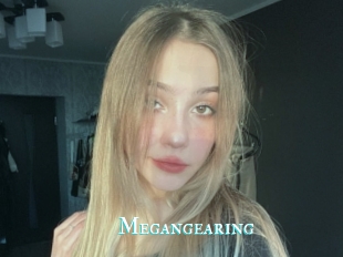 Megangearing