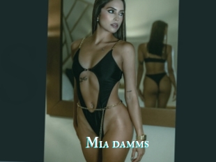 Mia_damms