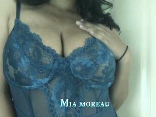 Mia_moreau