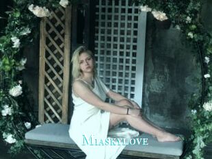 Miaskylove