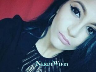 NerdyWifey