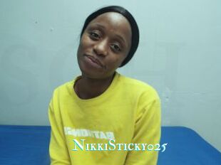 NikkiSticky025