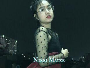 Nikki_Mayze