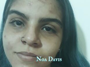 Noa_Davis