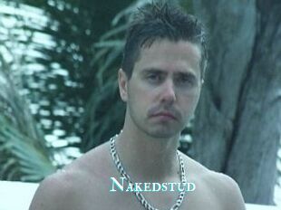 Nakedstud