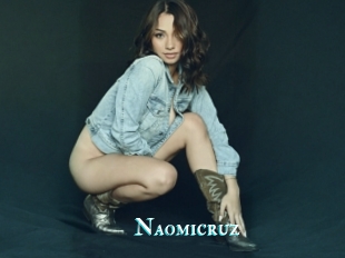 Naomicruz